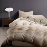 Lenjerie de pat finet 4 piese, cearceaf pat clasic, cearceaf pilota 200x230, 2 fete perna 50x70, Extra, Champagne Silk, 26